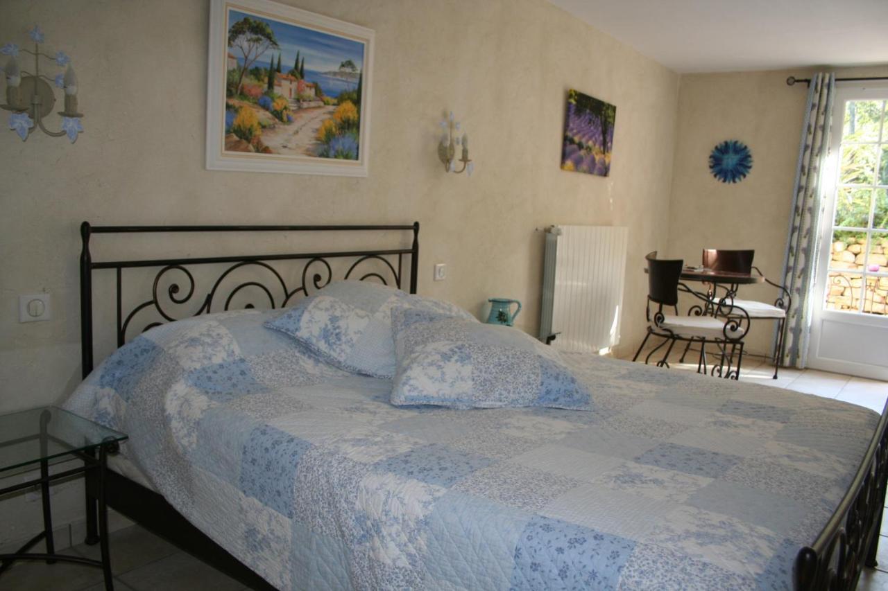 Le Mas Des Tarentes Chambres D'Hotes Trans en Provence Bagian luar foto