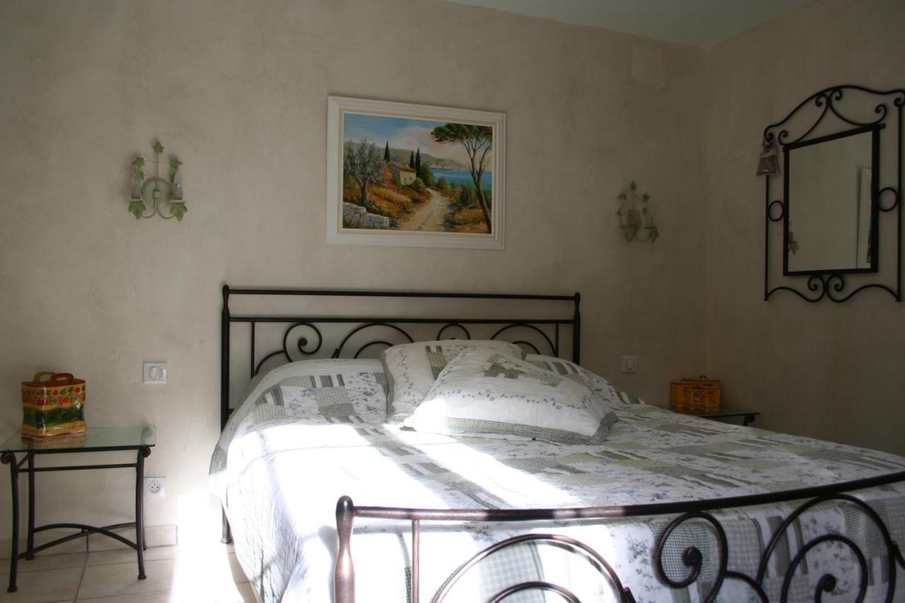 Le Mas Des Tarentes Chambres D'Hotes Trans en Provence Bagian luar foto